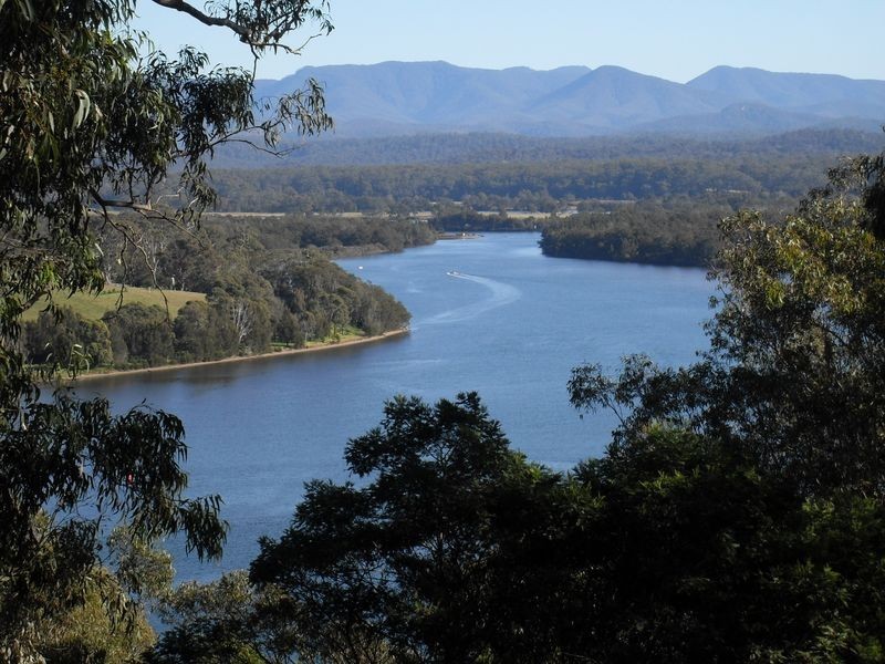 35 Trafalgar Road, Tuross Head NSW 2537