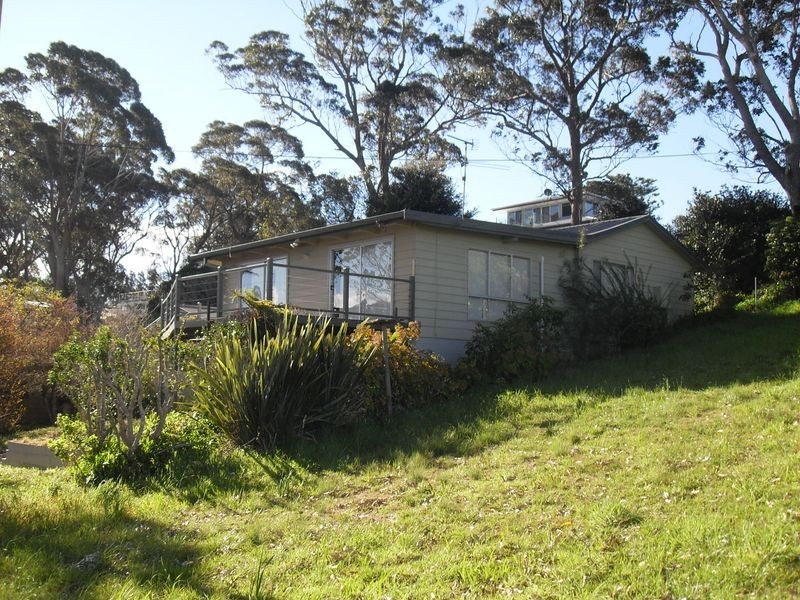 20 Nelson Parade, Tuross Head NSW 2537