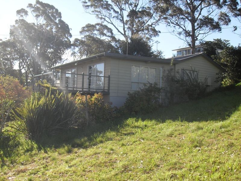 20 Nelson Parade, Tuross Head NSW 2537