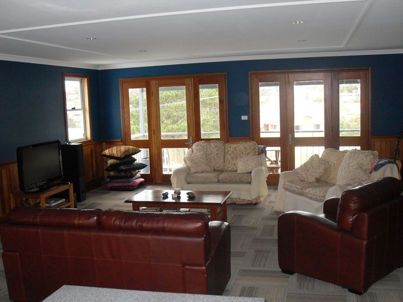 8 Evans Road, Tuross Head NSW 2537