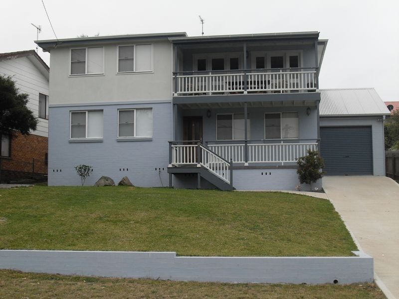 8 Evans Road, Tuross Head NSW 2537