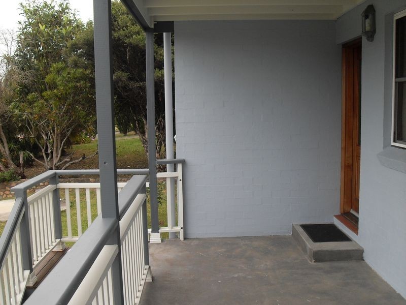 8 Evans Road, Tuross Head NSW 2537