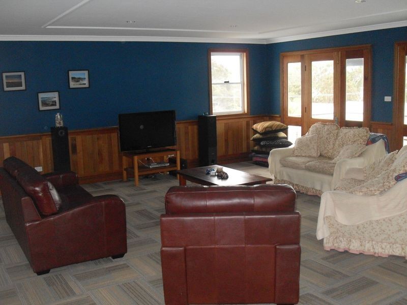 8 Evans Road, Tuross Head NSW 2537
