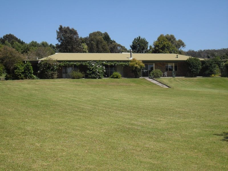 43 Forest Lake Close, Tuross Head NSW 2537