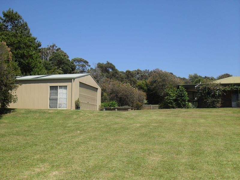 43 Forest Lake Close, Tuross Head NSW 2537
