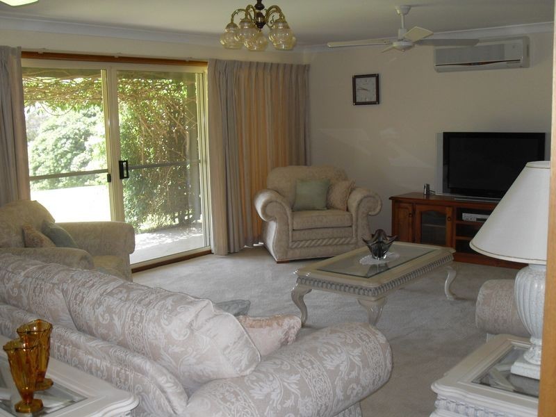 43 Forest Lake Close, Tuross Head NSW 2537