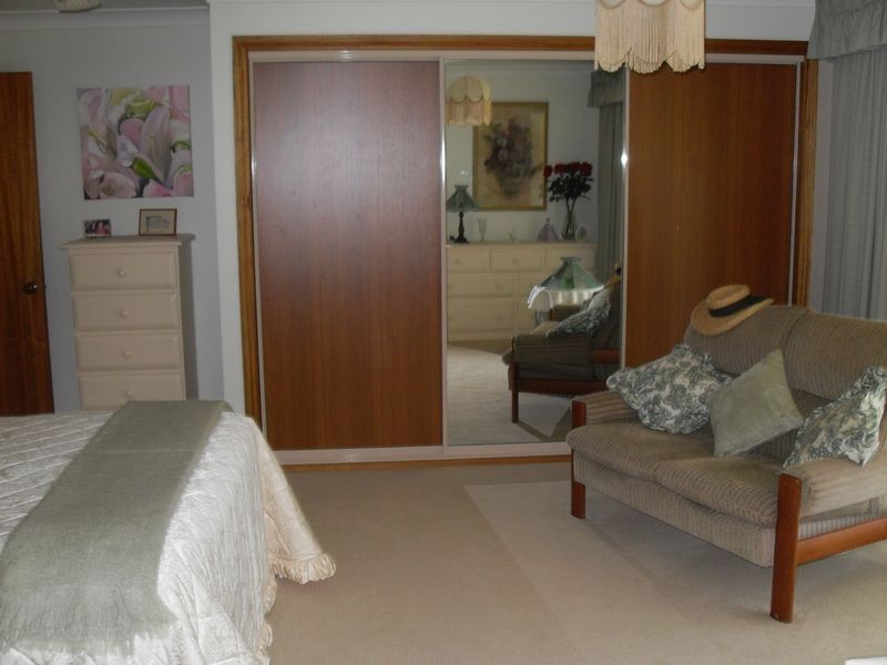 43 Forest Lake Close, Tuross Head NSW 2537