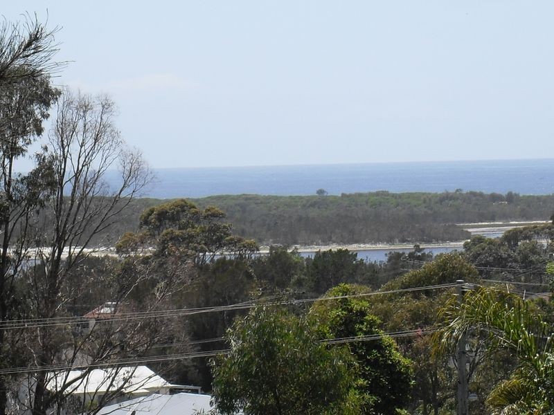 72 Coogee Street, Tuross Head NSW 2537