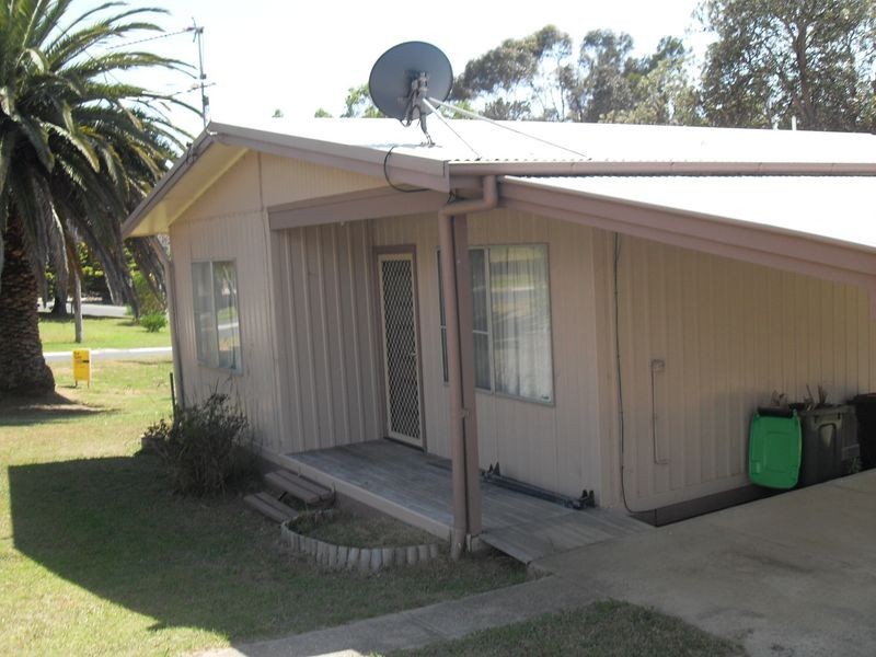 6 Salmon Street, Tuross Head NSW 2537