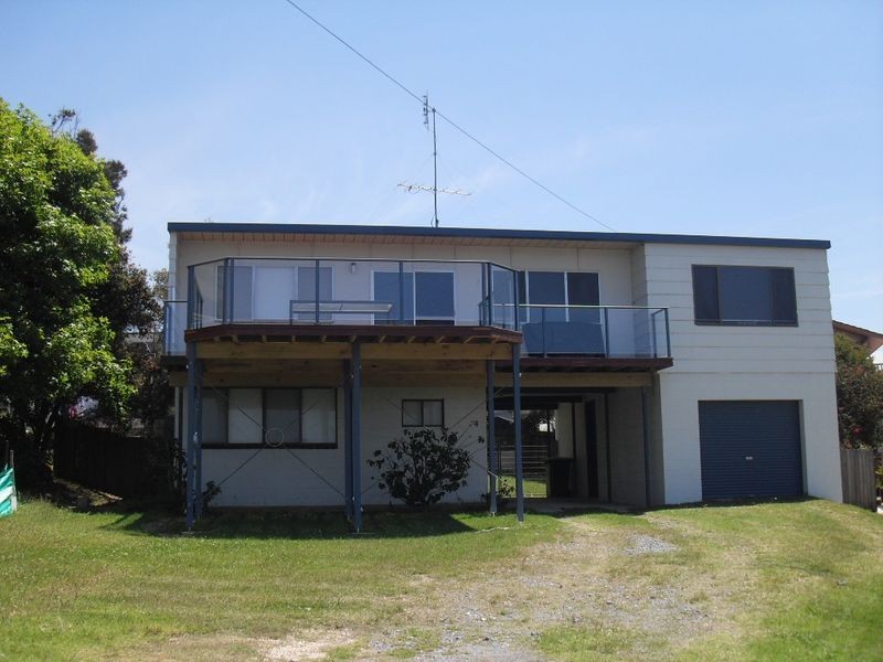 29 Grenville Avenue, Tuross Head NSW 2537