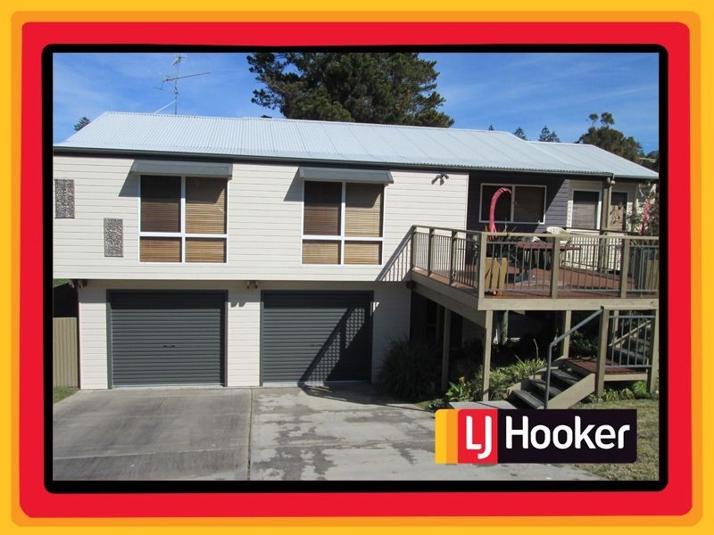 5 Evans Road, Tuross Head NSW 2537