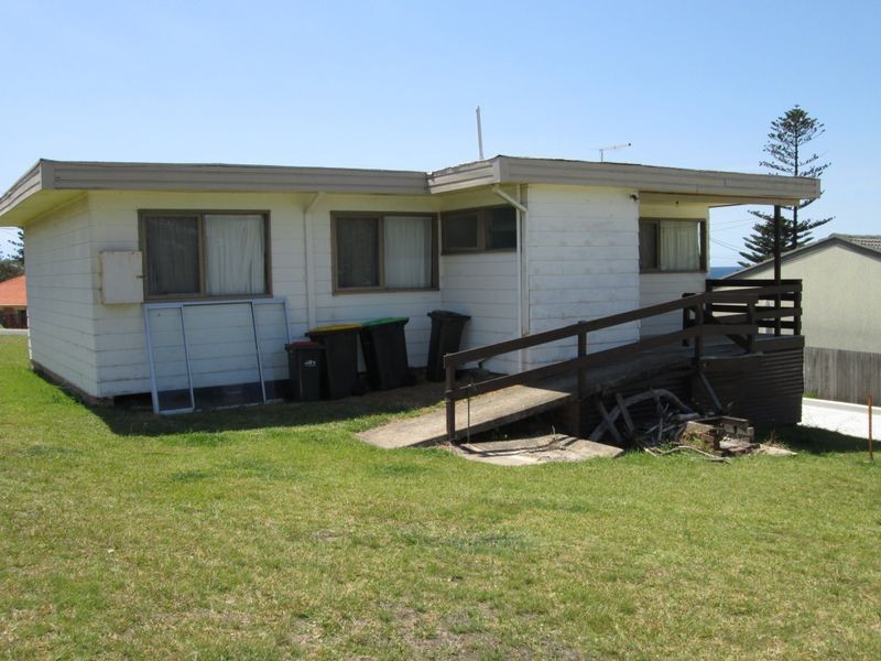 59 Hawkins Road, Tuross Head NSW 2537