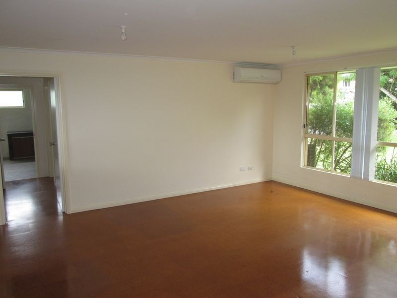 12 Coogee Street, Tuross Head NSW 2537
