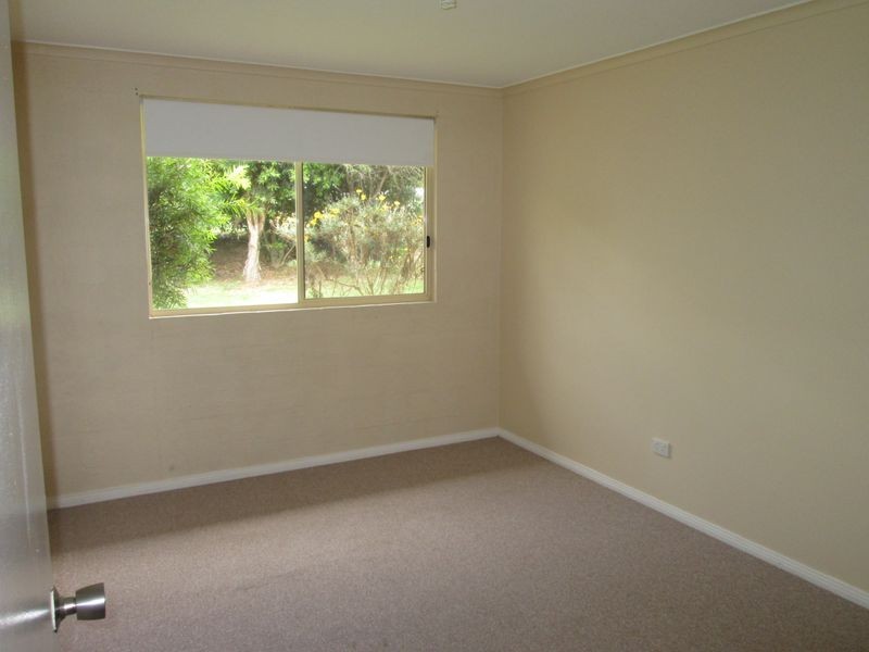 12 Coogee Street, Tuross Head NSW 2537