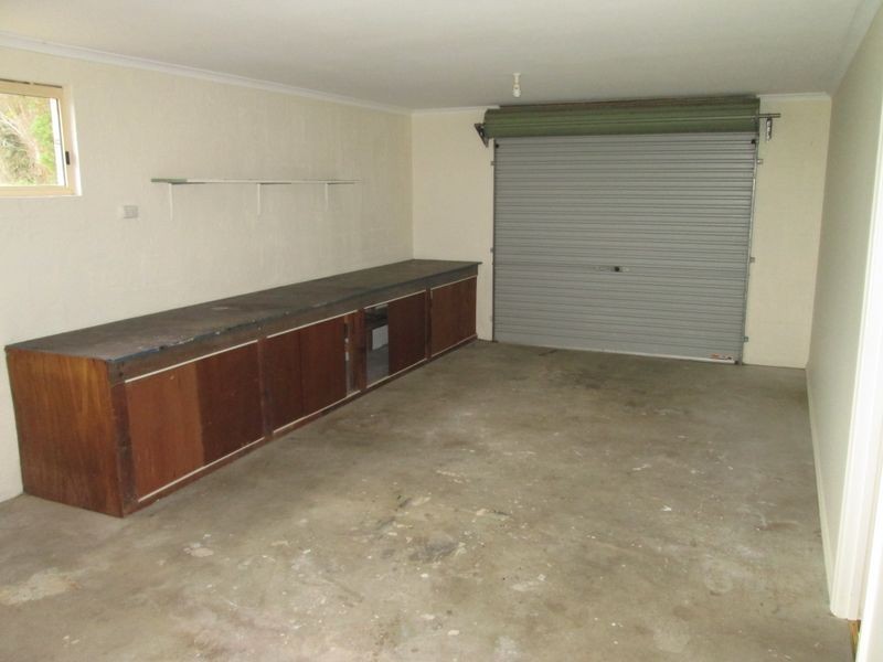 12 Coogee Street, Tuross Head NSW 2537
