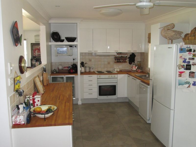 23 Craddock Road, Tuross Head NSW 2537