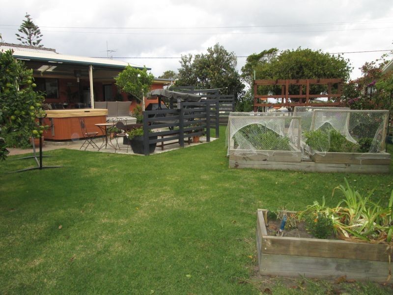 23 Craddock Road, Tuross Head NSW 2537