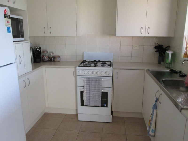 16 Lake Street, Tuross Head NSW 2537