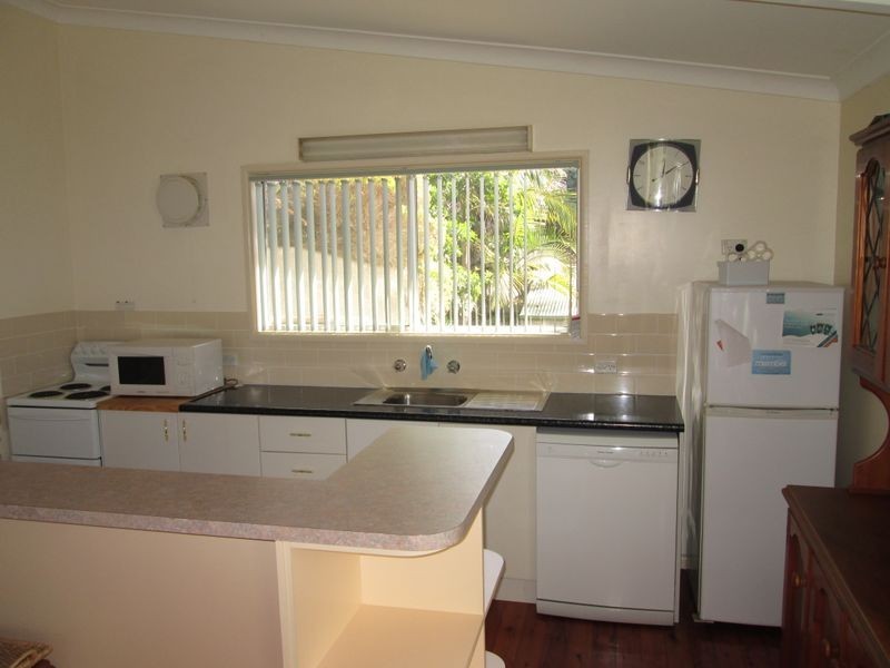 7 Allenby Road, Tuross Head NSW 2537