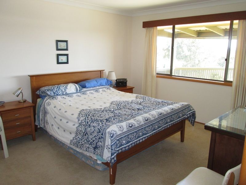 41 Allenby Road, Tuross Head NSW 2537