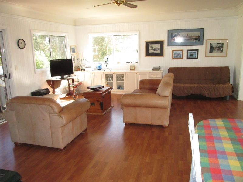 5 Jutland Avenue, Tuross Head NSW 2537