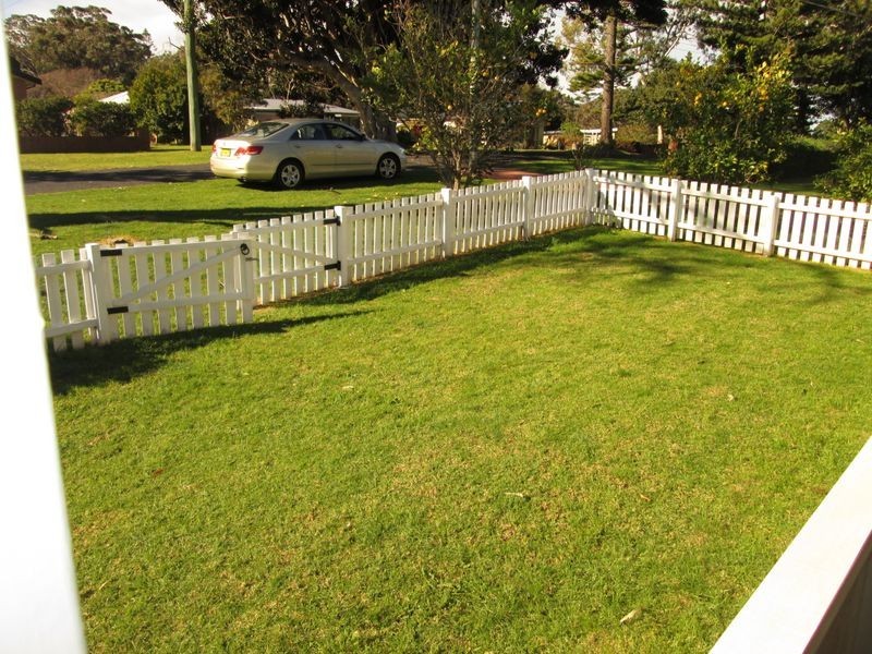 5 Jutland Avenue, Tuross Head NSW 2537