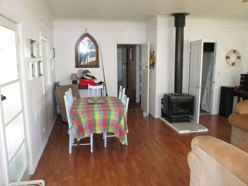 5 Jutland Avenue, Tuross Head NSW 2537