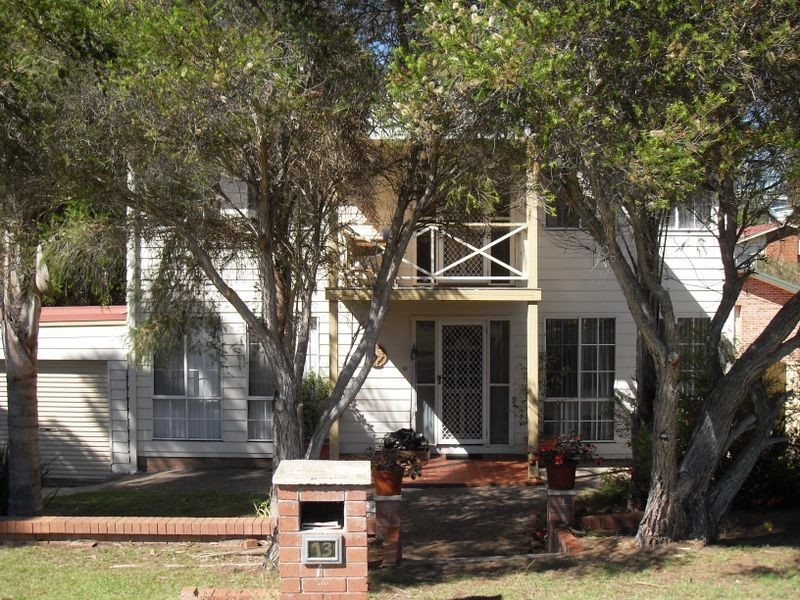 13 Evans Road, Tuross Head NSW 2537