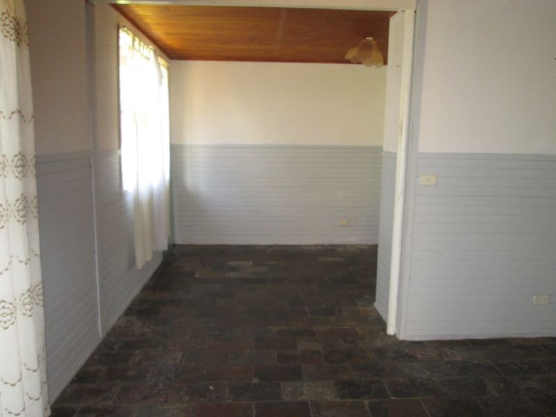 8 Bondi Street, Tuross Head NSW 2537