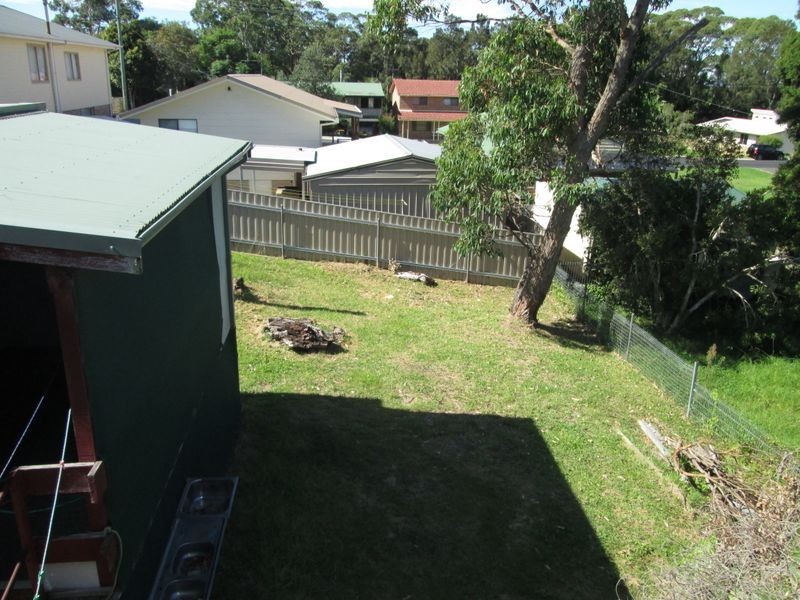 8 Bondi Street, Tuross Head NSW 2537