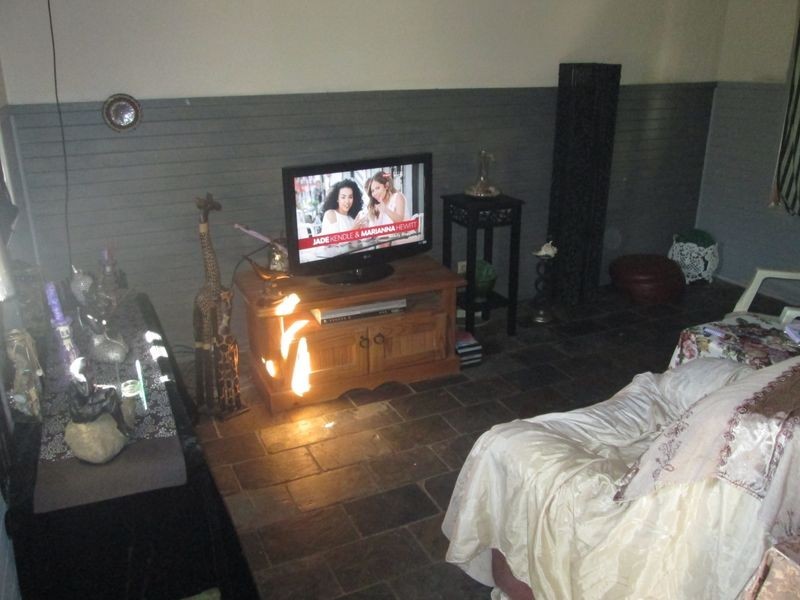 8 Bondi Street, Tuross Head NSW 2537