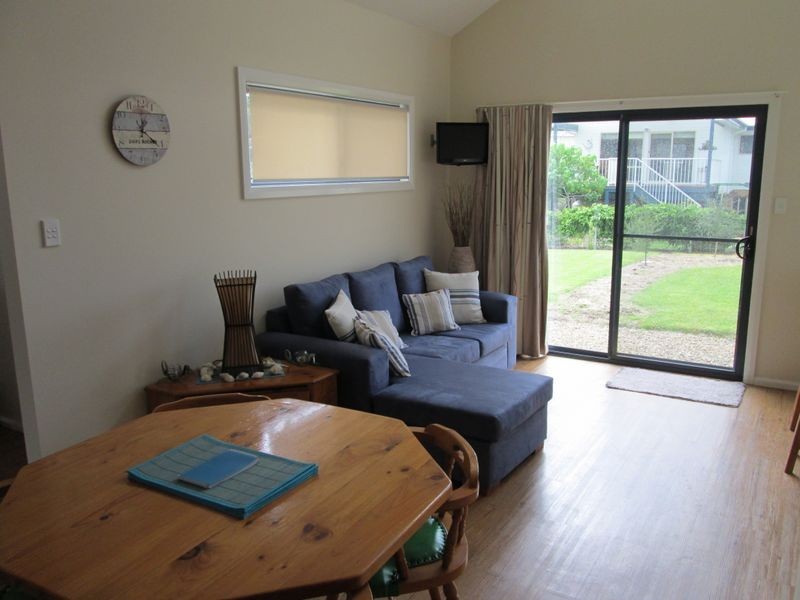 39 Lake Street, Tuross Head NSW 2537