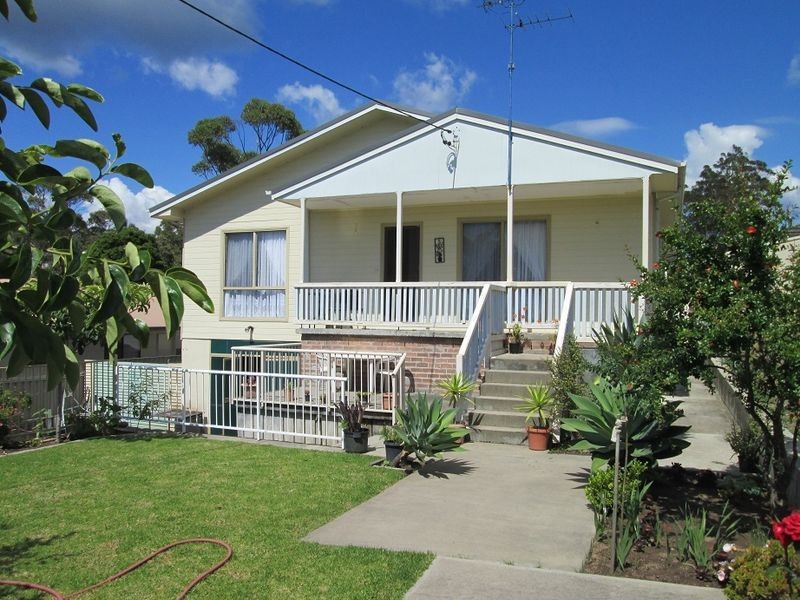 13 Manly Street, Tuross Head NSW 2537