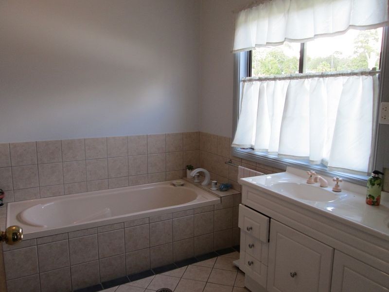 13 Manly Street, Tuross Head NSW 2537