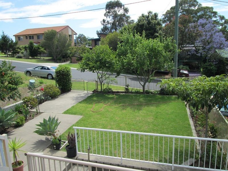 13 Manly Street, Tuross Head NSW 2537