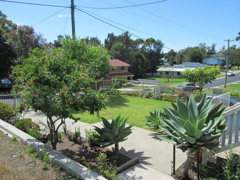 13 Manly Street, Tuross Head NSW 2537