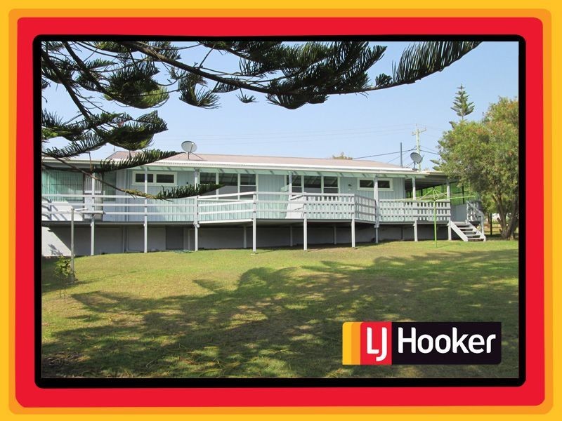 24 Hawkins Road, Tuross Head NSW 2537