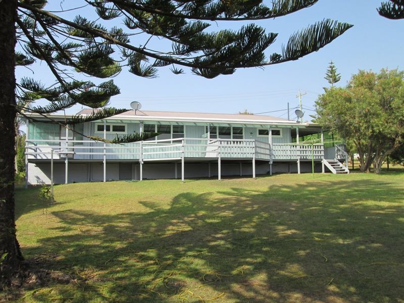 24 Hawkins Road, Tuross Head NSW 2537