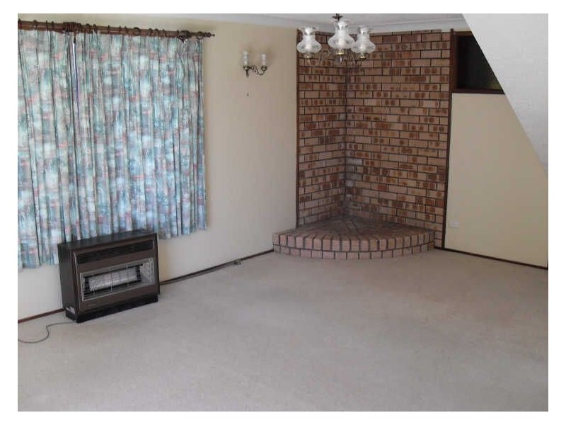 1 / 4 Birdwood Circle, Tuross Head NSW 2537