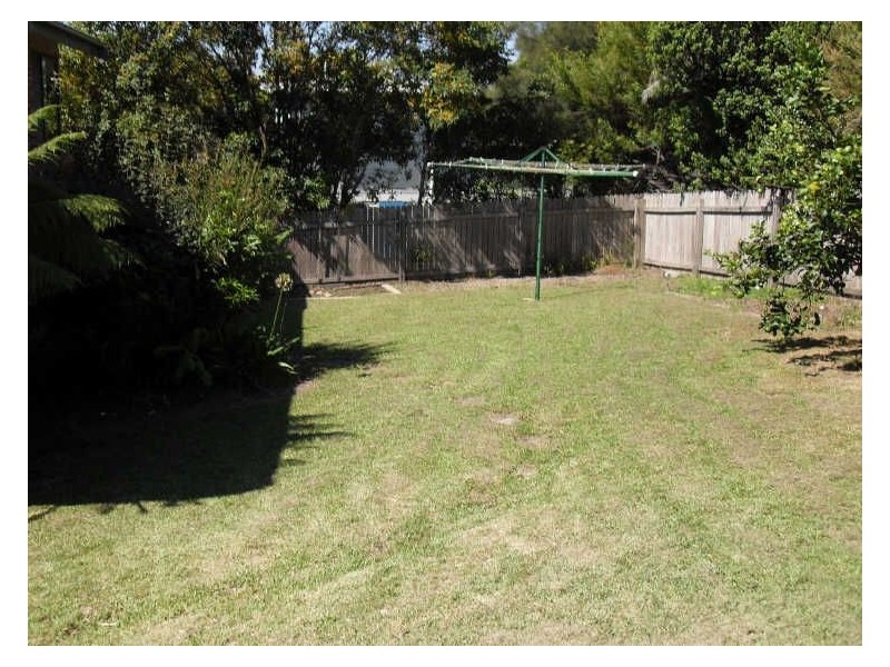 1 / 4 Birdwood Circle, Tuross Head NSW 2537