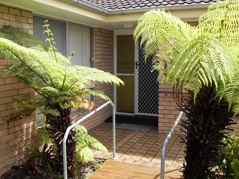 42 Anderson Avenue, Tuross Head NSW 2537