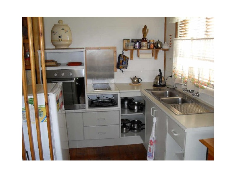 14 Lake Street, Tuross Head NSW 2537