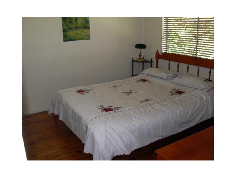 14 Lake Street, Tuross Head NSW 2537