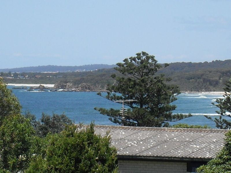 52 Hawkins Rd, Tuross Head NSW 2537