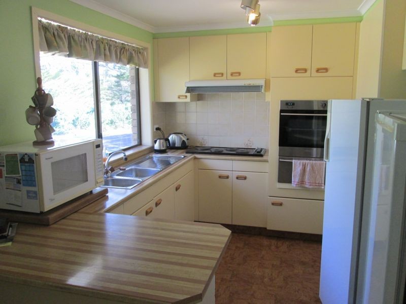 174 Hector McWilliam Drive, Tuross Head NSW 2537