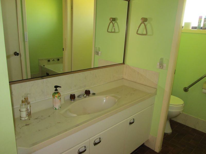 174 Hector McWilliam Drive, Tuross Head NSW 2537