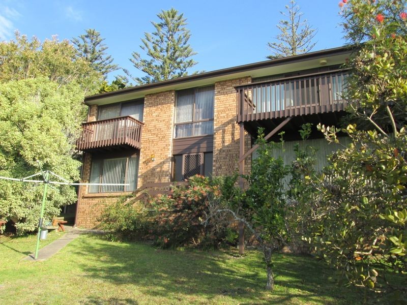 174 Hector McWilliam Drive, Tuross Head NSW 2537