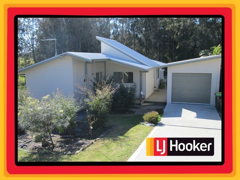 24 Manly Street, Tuross Head NSW 2537