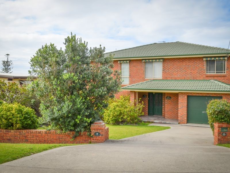 66 Evans Rd, Tuross Head NSW 2537