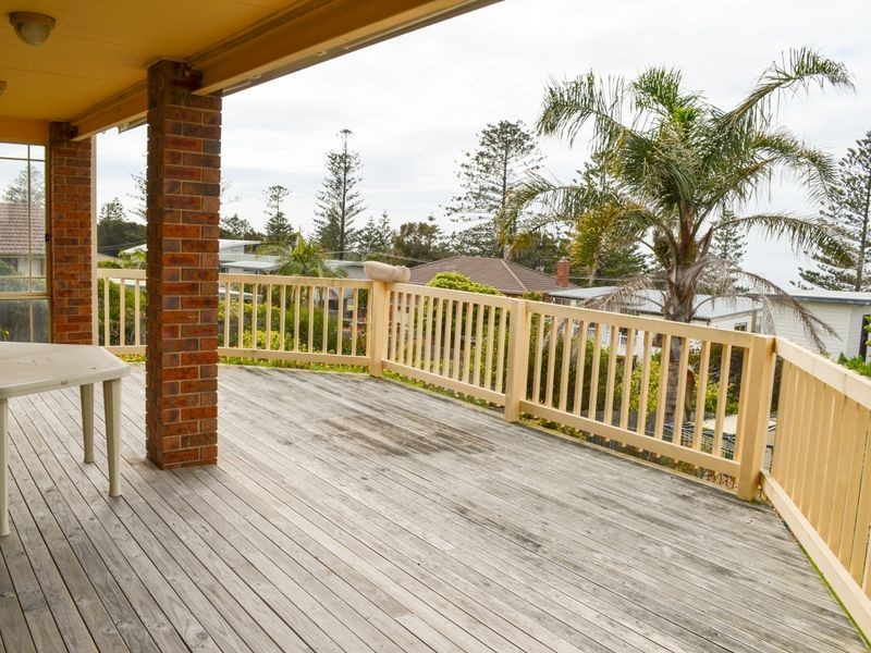 66 Evans Rd, Tuross Head NSW 2537